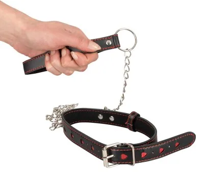 Bad Kitty halsband met rode hartjes, vierde aanzicht