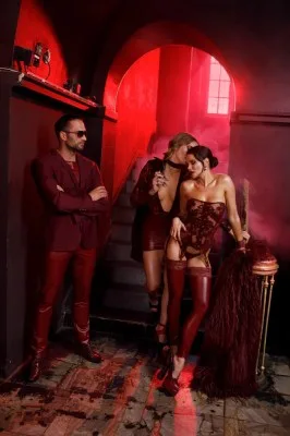 Noir wetlook kousen bordeaux, derde aanzicht