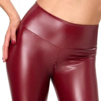 Noir bordeaux wetlook legging, detail